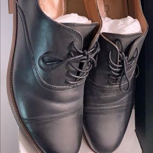 Black Aldo Thobe dress shoes